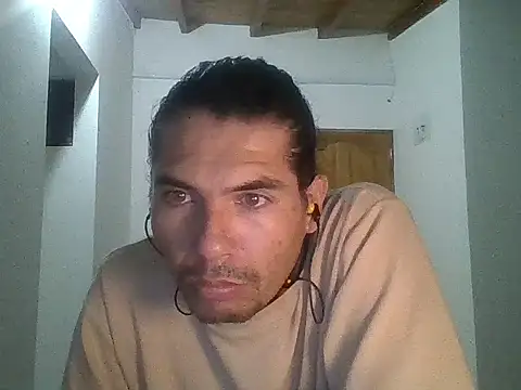 Snapshot of Manguerozotv chatting on May 21, 2026, 4:19 am Manguerozotv online show from May 21, 2026, 4:19 am