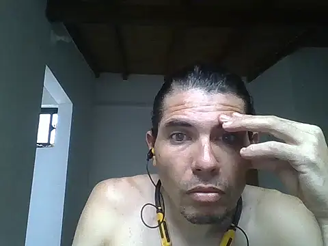 Snapshot of Manguerozotv chatting on May 29, 2026, 5:33 pm Manguerozotv online show from May 29, 2026, 5:33 pm