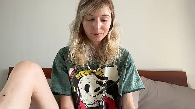 Snapshot of ivankai_ chatting on February 23, 2026, 3:15 am ivankai online show from February 23, 2026, 3:15 am