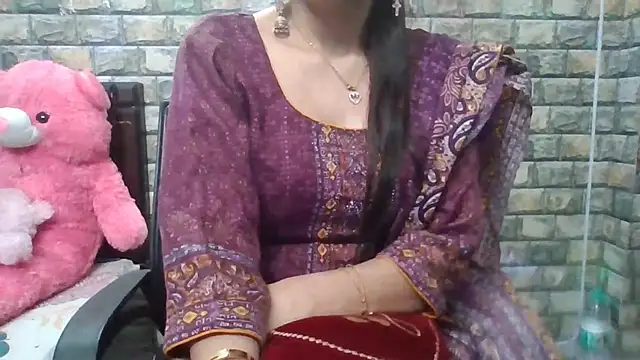 Snapshot of Sexy_iknoor chatting on January 6, 2026, 4:38 am Sexy iknoor online show from January 6, 2026, 4:38 am