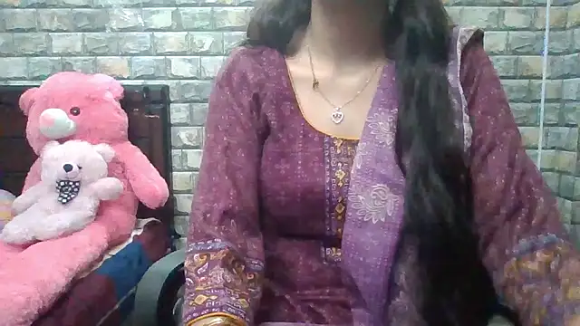 Snapshot of Sexy_iknoor chatting on February 1, 2026, 5:06 am Sexy iknoor online show from February 1, 2026, 5:06 am