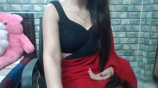 Snapshot of Sexy_iknoor chatting on February 13, 2026, 5:03 am Sexy iknoor online show from February 13, 2026, 5:03 am