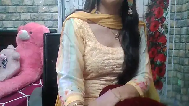 Snapshot of Sexy_iknoor chatting on March 7, 2026, 5:37 am Sexy iknoor online show from March 7, 2026, 5:37 am