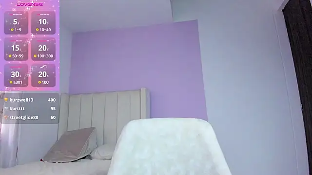 Snapshot of Mhia_palmer chatting on January 24, 2025, 8:32 pm Mhia palmer online show from January 24, 2025, 8:32 pm