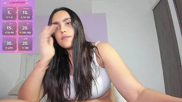 Snapshot of Mhia_palmer chatting on February 24, 2025, 4:38 am Mhia palmer online show from February 24, 2025, 4:38 am