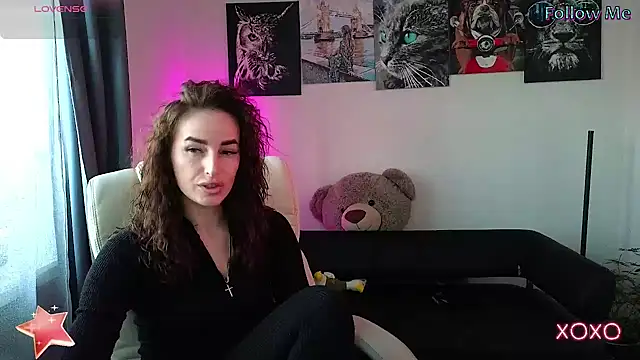 Snapshot of xx_adrihanna_xx chatting on February 21, 2025, 2:38 pm xx adrihanna xx online show from February 21, 2025, 2:38 pm
