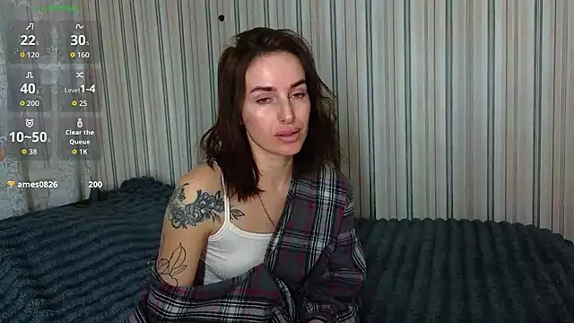 xx adrihanna xx online show from February 5, 2026, 8:13 pm