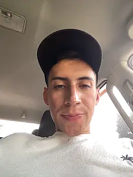 vpn1000 online show from December 3, 2025, 8:07 pm