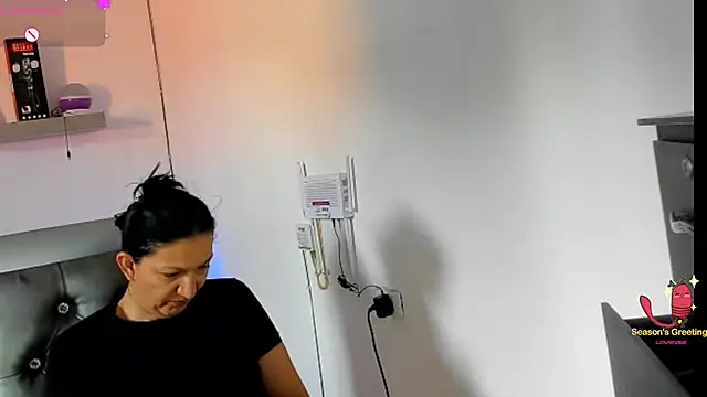 Angelblue  online show from December 14, 2025, 8:35 pm