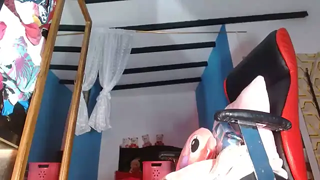 wendy rivera  online show from March 11, 2026, 11:05 am