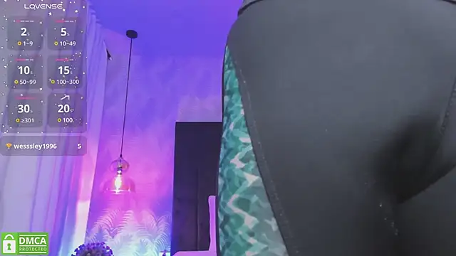 kataliina   online show from December 29, 2024, 3:13 pm