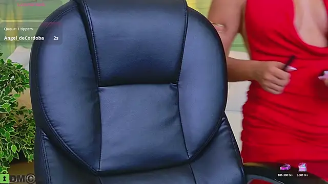 Snapshot of kataliina__ chatting on April 11, 2026, 11:58 am kataliina online show from April 11, 2026, 11:58 am