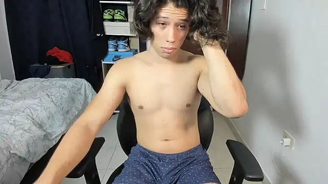 imtonny19 online show from February 1, 2026, 1:26 am