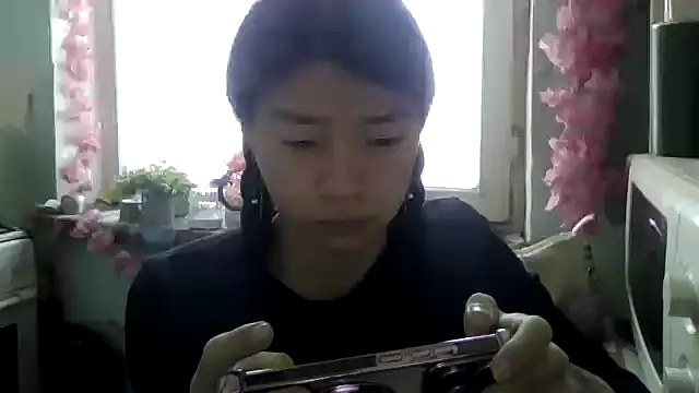 CarlyJoy online show from December 22, 2025, 8:00 am