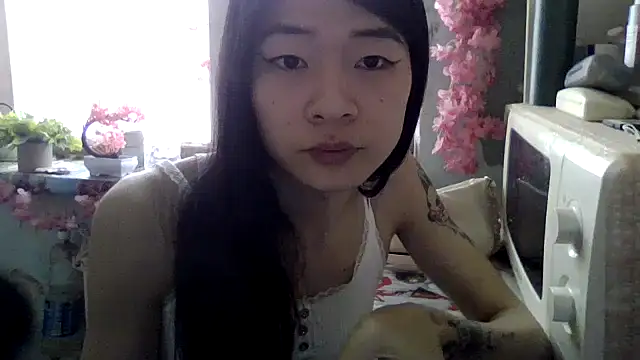 CarlyJoy online show from January 10, 2026, 9:44 am