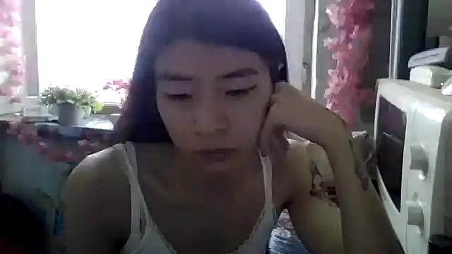 CarlyJoy online show from January 14, 2026, 7:58 am