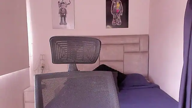 Snapshot of paul_rogerr chatting on January 9, 2026, 6:21 pm paul rogerr online show from January 9, 2026, 6:21 pm