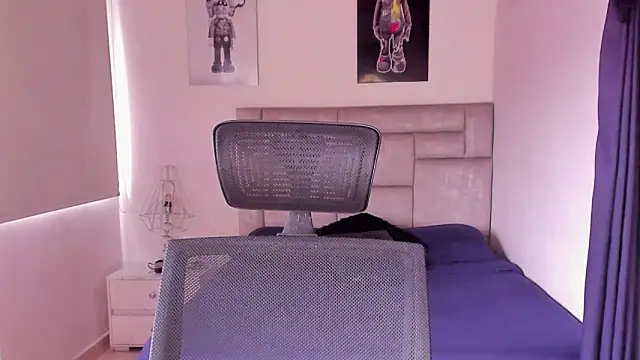 Snapshot of paul_rogerr chatting on February 2, 2026, 1:43 pm paul rogerr online show from February 2, 2026, 1:43 pm