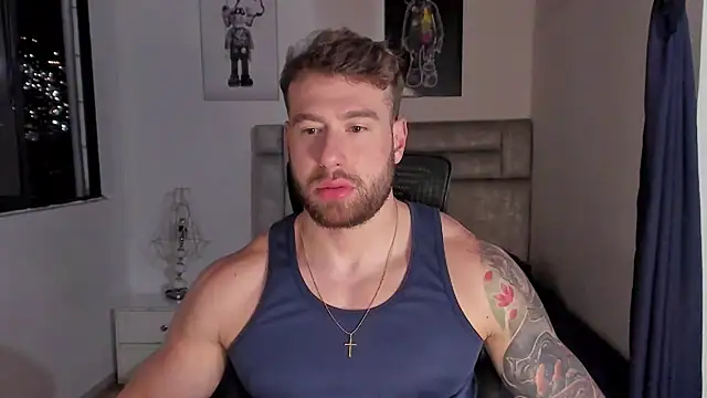 Snapshot of paul_rogerr chatting on February 7, 2026, 1:31 am paul rogerr online show from February 7, 2026, 1:31 am