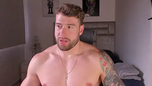 Snapshot of paul_rogerr chatting on February 17, 2026, 10:49 pm paul rogerr online show from February 17, 2026, 10:49 pm