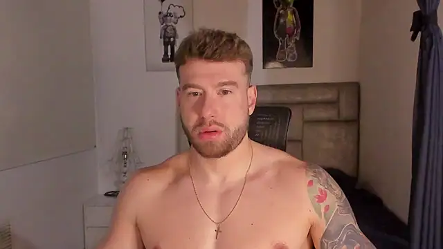 Snapshot of paul_rogerr chatting on March 6, 2026, 11:06 am paul rogerr online show from March 6, 2026, 11:06 am