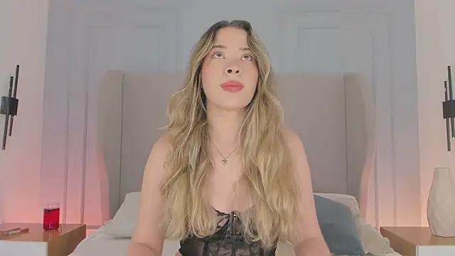 chloe d online show from May 29, 2026, 1:20 pm