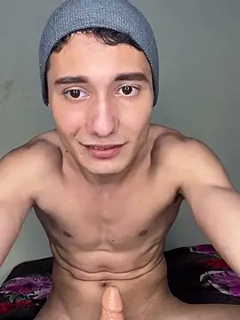 Snapshot of the_littleangel1 chatting on December 25, 2024, 9:00 pm the littleangel1 online show from December 25, 2024, 9:00 pm