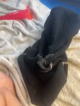 Snapshot of the_littleangel1 chatting on February 26, 2025, 1:52 pm the littleangel1 online show from February 26, 2025, 1:52 pm