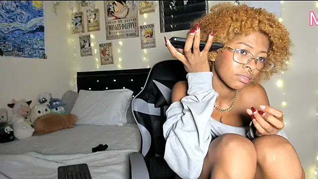 Cristal Jonasxh online show from January 27, 2025, 6:30 am