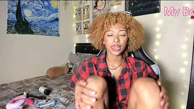 Cristal Jonasxh online show from February 18, 2025, 7:10 am