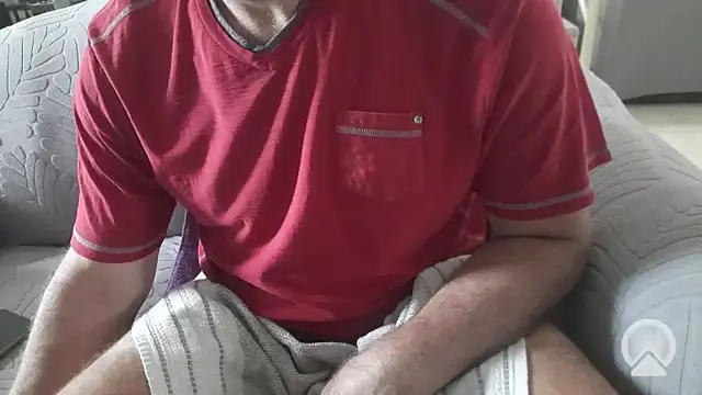 Ivanxx712 online show from May 12, 2026, 4:26 pm