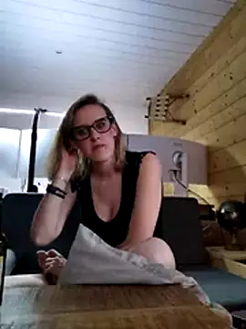 Madame Callie online show from July 19, 2026, 7:17 pm