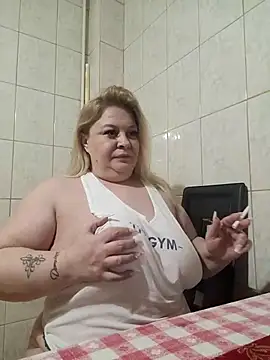 AriannaMilf online show from February 15, 2025, 7:17 pm