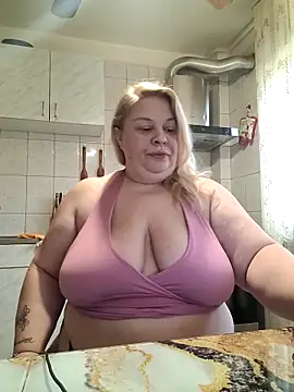 AriannaMilf online show from October 8, 2025, 6:00 am