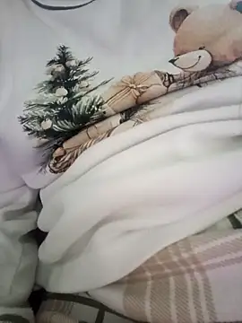 Snapshot of bruna_safadinhaa chatting on April 15, 2026, 2:57 pm bruna safadinhaa online show from April 15, 2026, 2:57 pm