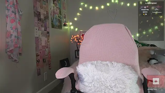 Snapshot of K4Li3Rxyzz chatting on March 2, 2026, 9:21 pm K4Li3Rxyzz online show from March 2, 2026, 9:21 pm