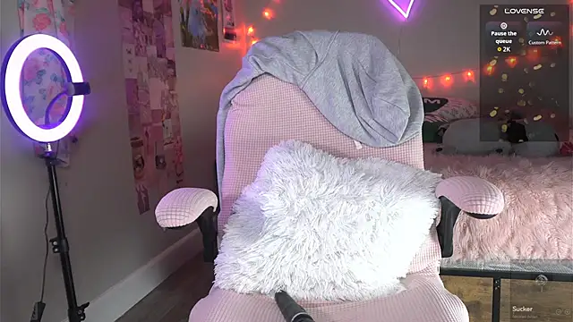 Snapshot of K4Li3Rxyzz chatting on March 4, 2026, 6:30 am K4Li3Rxyzz online show from March 4, 2026, 6:30 am