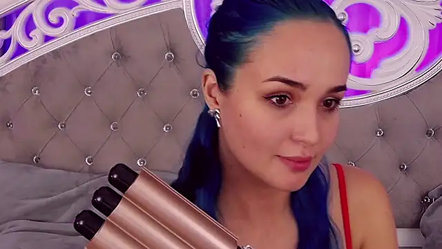 MeIisaLove online show from March 14, 2025, 8:28 pm