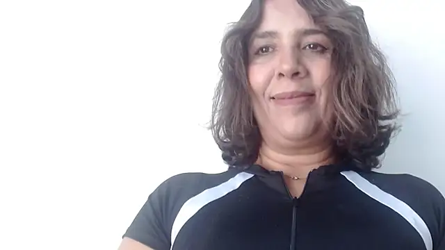 Snapshot of Victoria_meester chatting on April 26, 2026, 3:10 pm Victoria meester online show from April 26, 2026, 3:10 pm