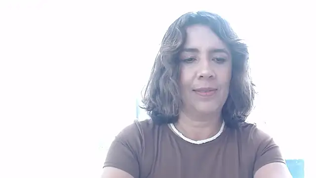 Snapshot of Victoria_meester chatting on May 5, 2026, 3:20 pm Victoria meester online show from May 5, 2026, 3:20 pm