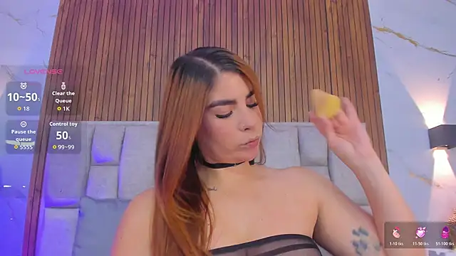 Snapshot of Ambar_Fox29 chatting on April 13, 2026, 11:48 am Ambar Fox29 online show from April 13, 2026, 11:48 am