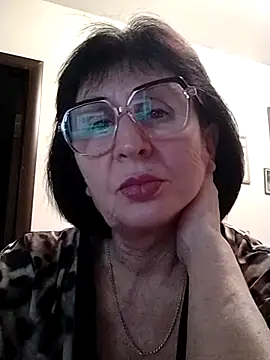 Snapshot of AlbinaXPretty chatting on December 26, 2024, 8:11 pm AlbinaXPretty online show from December 26, 2024, 8:11 pm