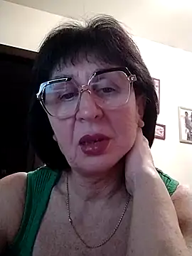 Snapshot of AlbinaXPretty chatting on January 16, 2025, 4:07 pm AlbinaXPretty online show from January 16, 2025, 4:07 pm