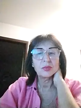 Snapshot of AlbinaXPretty chatting on September 20, 2025, 7:15 pm AlbinaXPretty online show from September 20, 2025, 7:15 pm