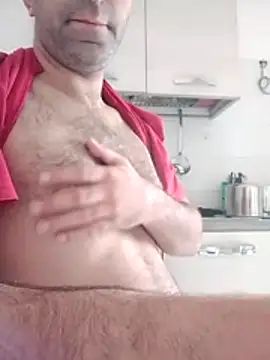 Snapshot of Passivello9 chatting on November 23, 2025, 2:39 pm Passivello9 online show from November 23, 2025, 2:39 pm