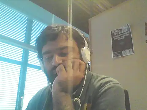 JohnBond009 online show from July 15, 2026, 7:52 pm