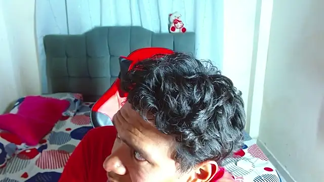 Snapshot of kelvin_jhoseth1 chatting on December 23, 2025, 2:09 am kelvin jhoseth1 online show from December 23, 2025, 2:09 am