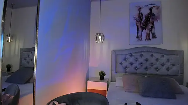 Snapshot of ayshel__ chatting on December 17, 2025, 11:00 pm ayshel online show from December 17, 2025, 11:00 pm