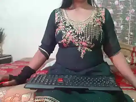 nikitahot3 online show from February 16, 2025, 3:16 pm