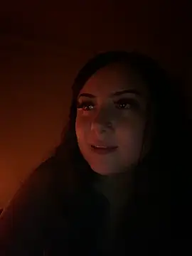 xocrybaby online show from October 24, 2025, 7:16 am